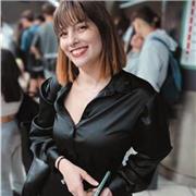 Profesora graduada con experiencia en docencia en matemáticas de más de 10 años independientemente de la rama y la edad